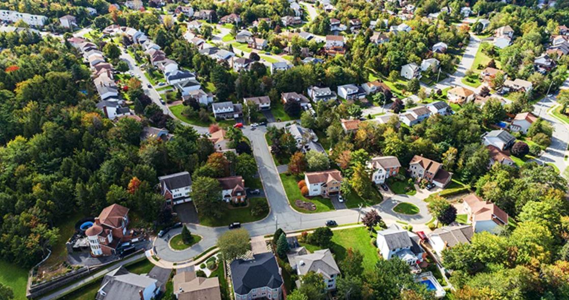 What Buyers Need To Know About the Inventory of Homes Available for Sale header image.