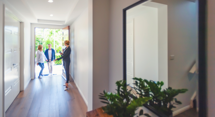 Selling Without an Agent May Cost You More Than You Think header image.