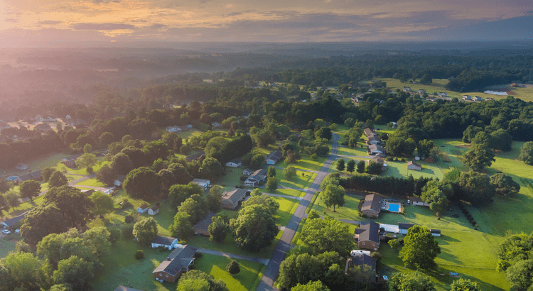 Rising Inventory Means This Spring Could Be Your Moment header image.