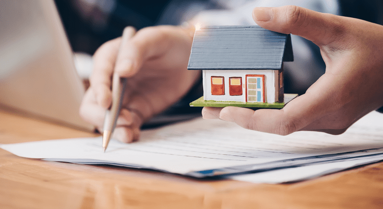 What You Need To Know About Homeowner’s Insurance header image.