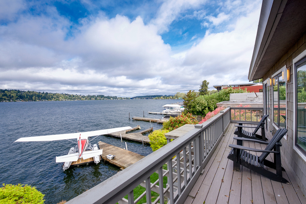 SOLD – 4865 LAKEHURST LANE SE, BELLEVUE 98006 – OFFERED AT $1,788,000 header image.