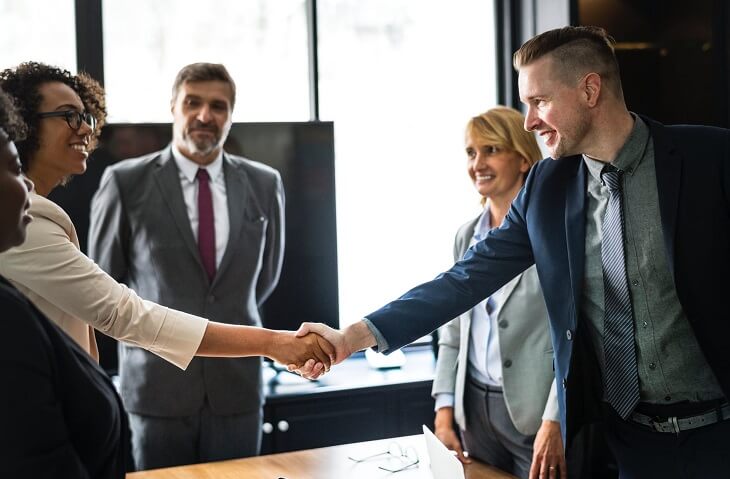 20 Essential Buyer Questions to Ask When Interviewing Real Estate Agents in today's Real estate Market header image.