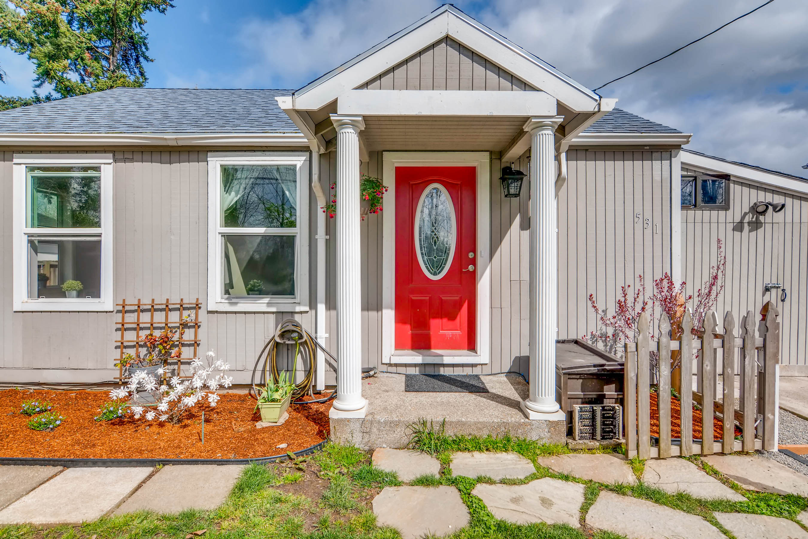 COMING SOON! 531 N Marine Dr - Portland OR header image.