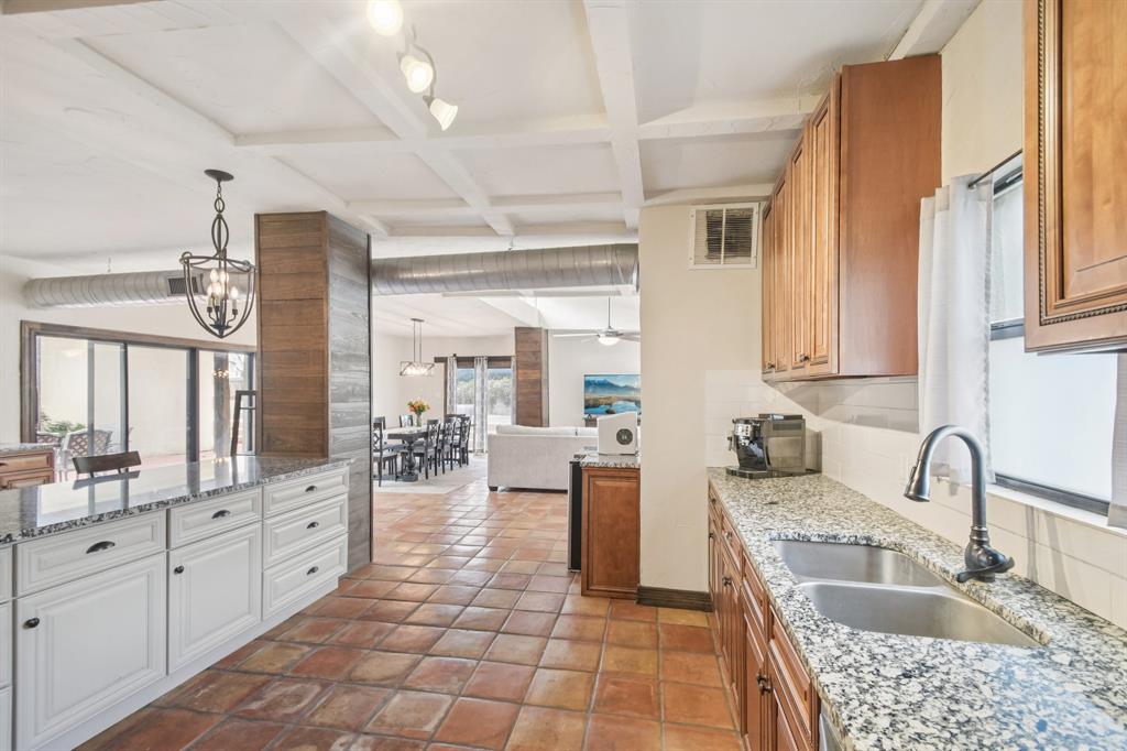 127 Bogie Dr, San Marcos, Texas