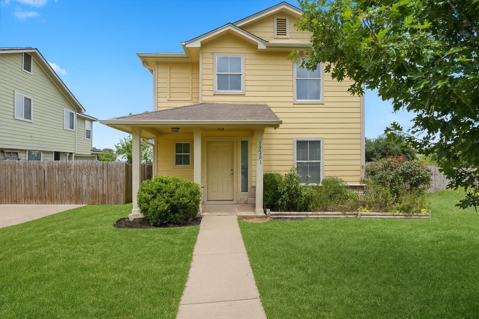 Refreshed & Ready on a Corner Lot — 13201 Briarcreek Loop, Manor header image.