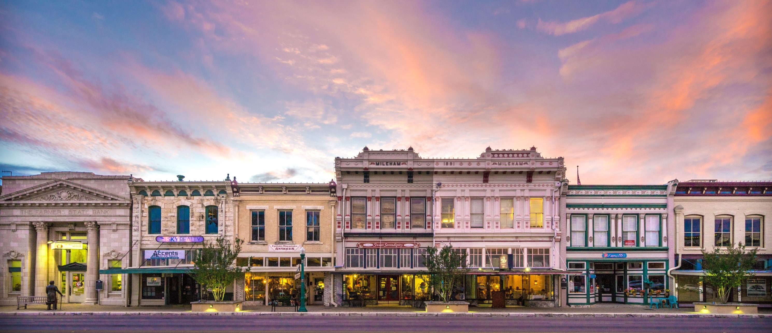 Georgetown, Texas: Historic Charm Meets Everyday Comfort header image.