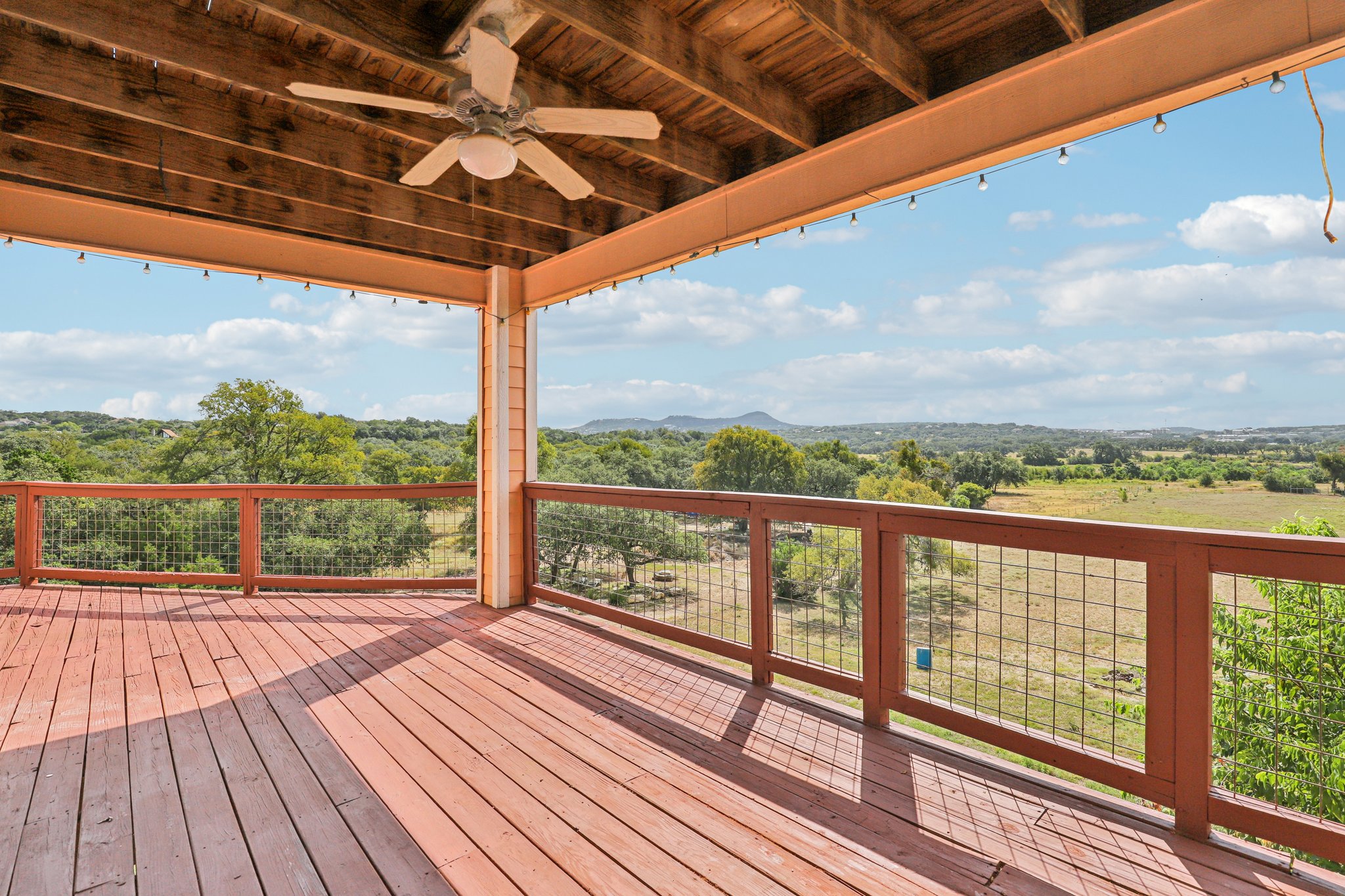 Hill Country Retreat with Stunning Views — 1477 Lavaca, Canyon Lake header image.