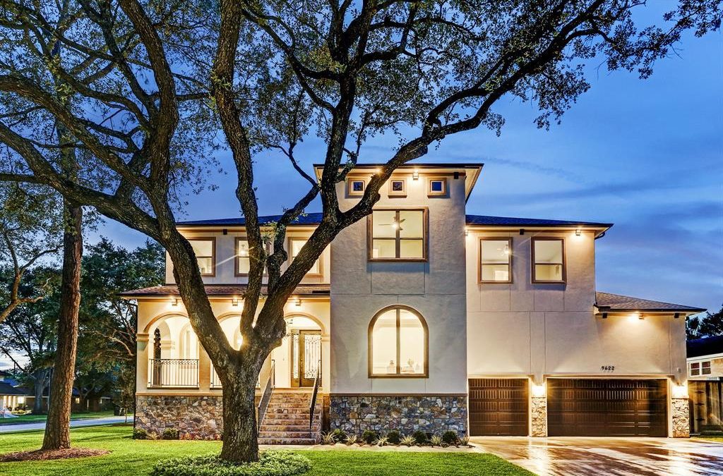 Open house in Houston: 9622 Cedarhurst Drive, Houston, TX 77096 header image.