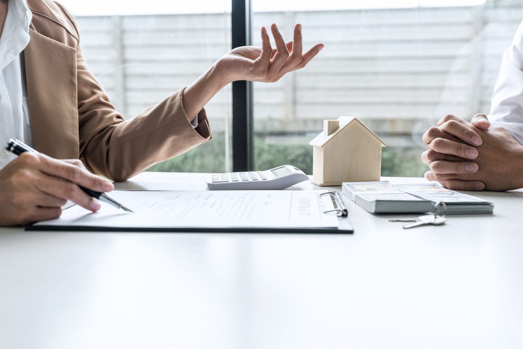 Pricing Strategy: How to Price Your Home for Maximum Profit header image.