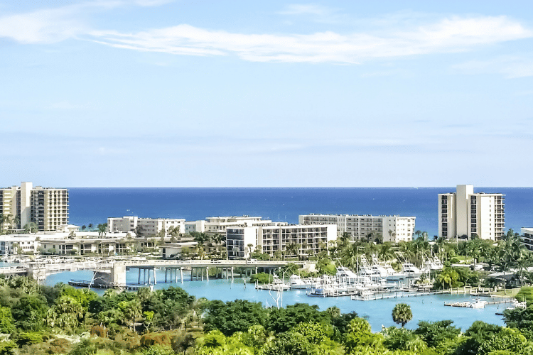 Jupiter vs. Palm Beach Gardens: Which One Is Right for You? header image.