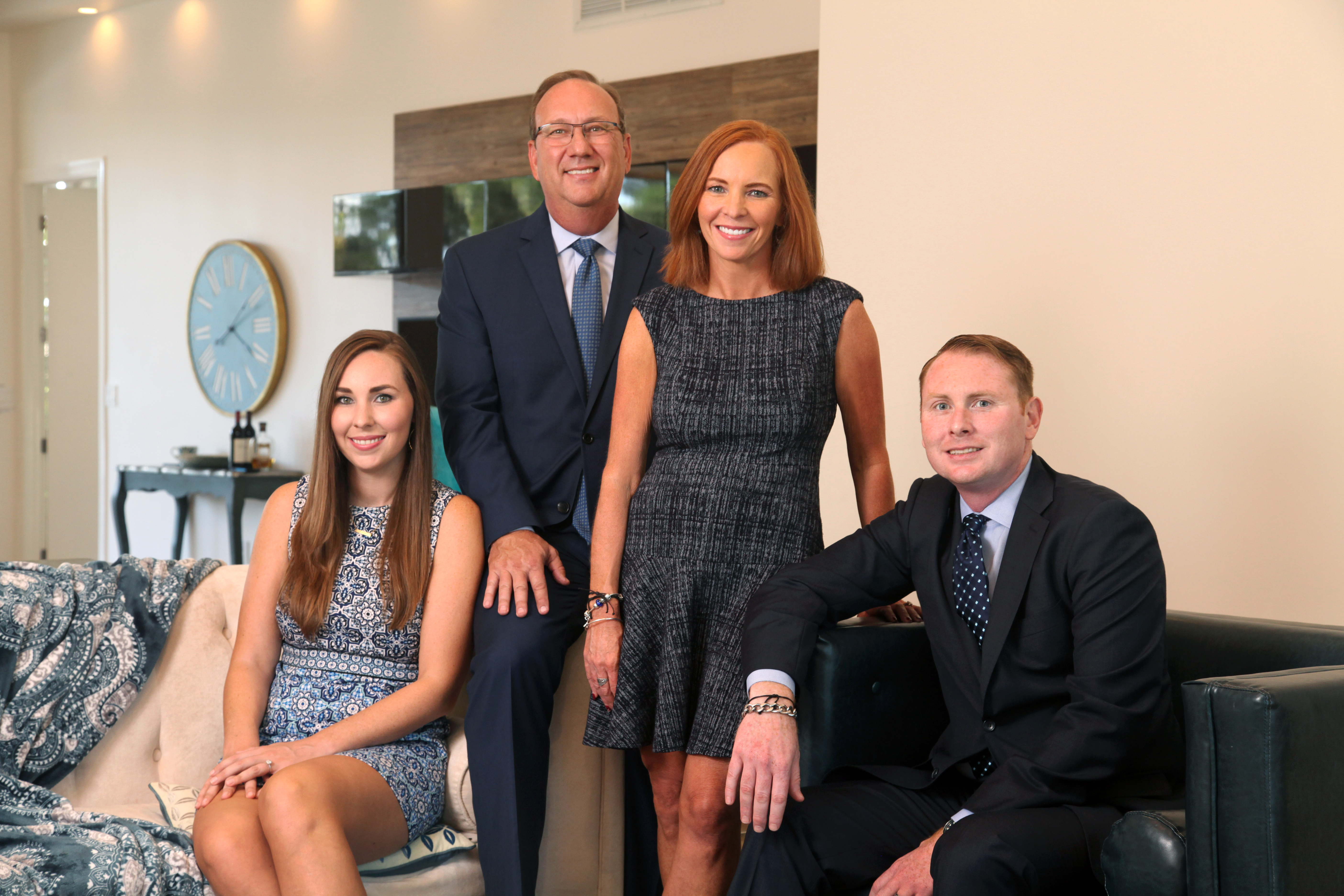 Top Reasons to Choose Treu Group Real Estate for Luxury Home Buying header image.