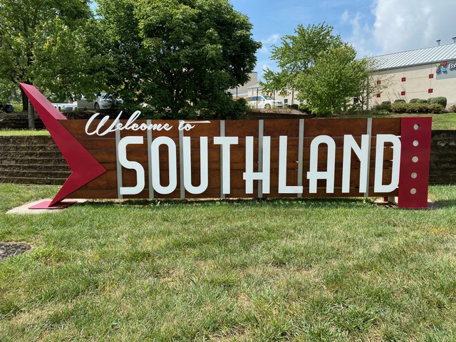 Established homes and tree-lined streets near Southland Drive in Lexington Kentucky.