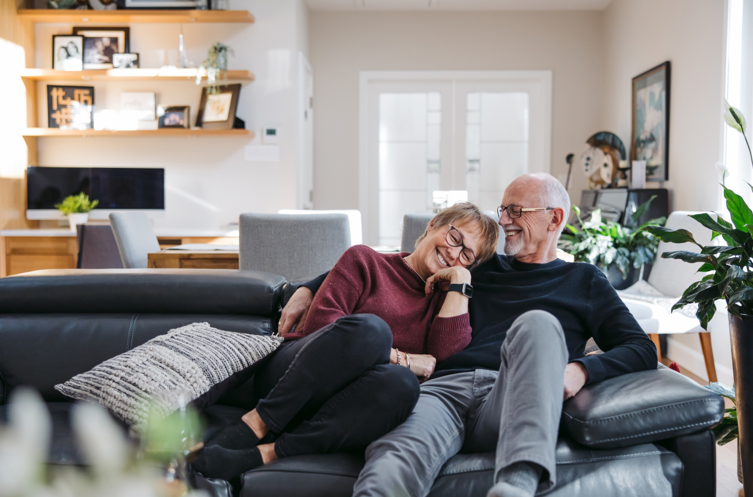 Empty Nesters avoid mistakes downsizing 