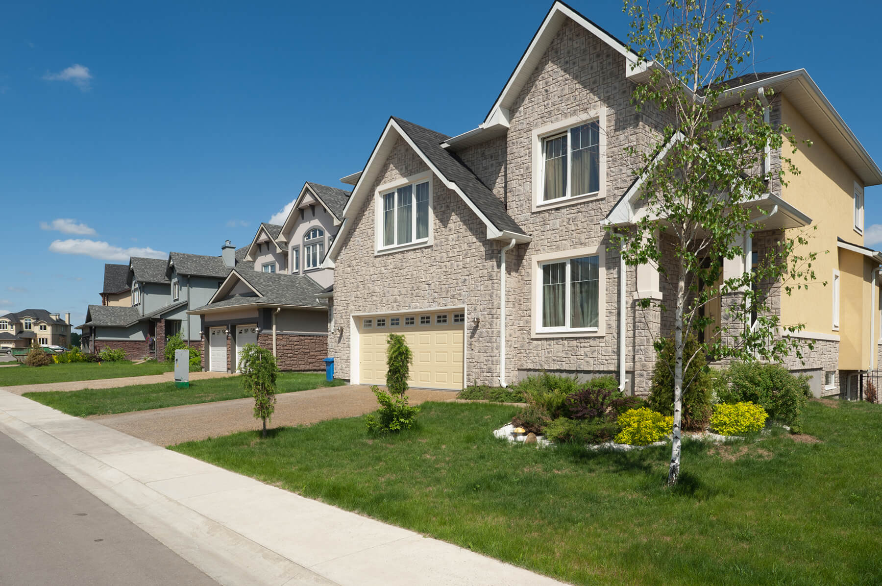 Selling your home? Less is definitely more header image.