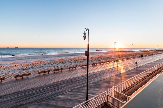 Best South Shore Long Island Beach Town header image.