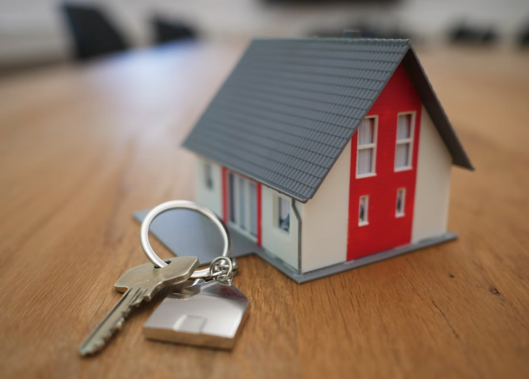 Is It Rude to Attend an Open House Without the Intention of Buying? header image.