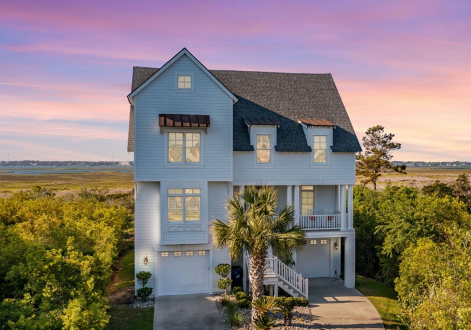 Understanding Capital Gains Tax When Selling a Home in North Carolina header image.