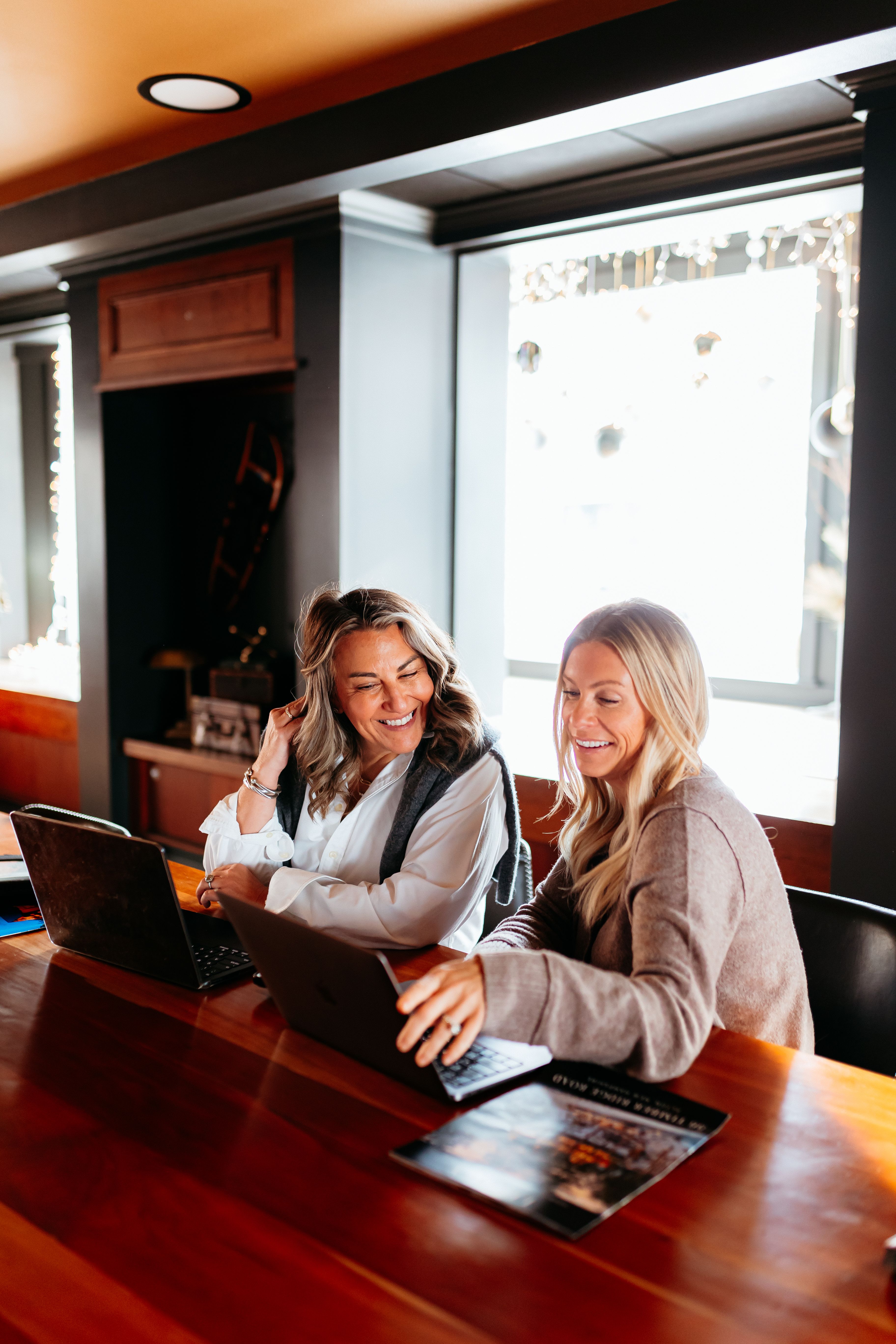 Understanding Closing Costs in New Hampshire: What Buyers and Sellers Need to Budget For. header image.