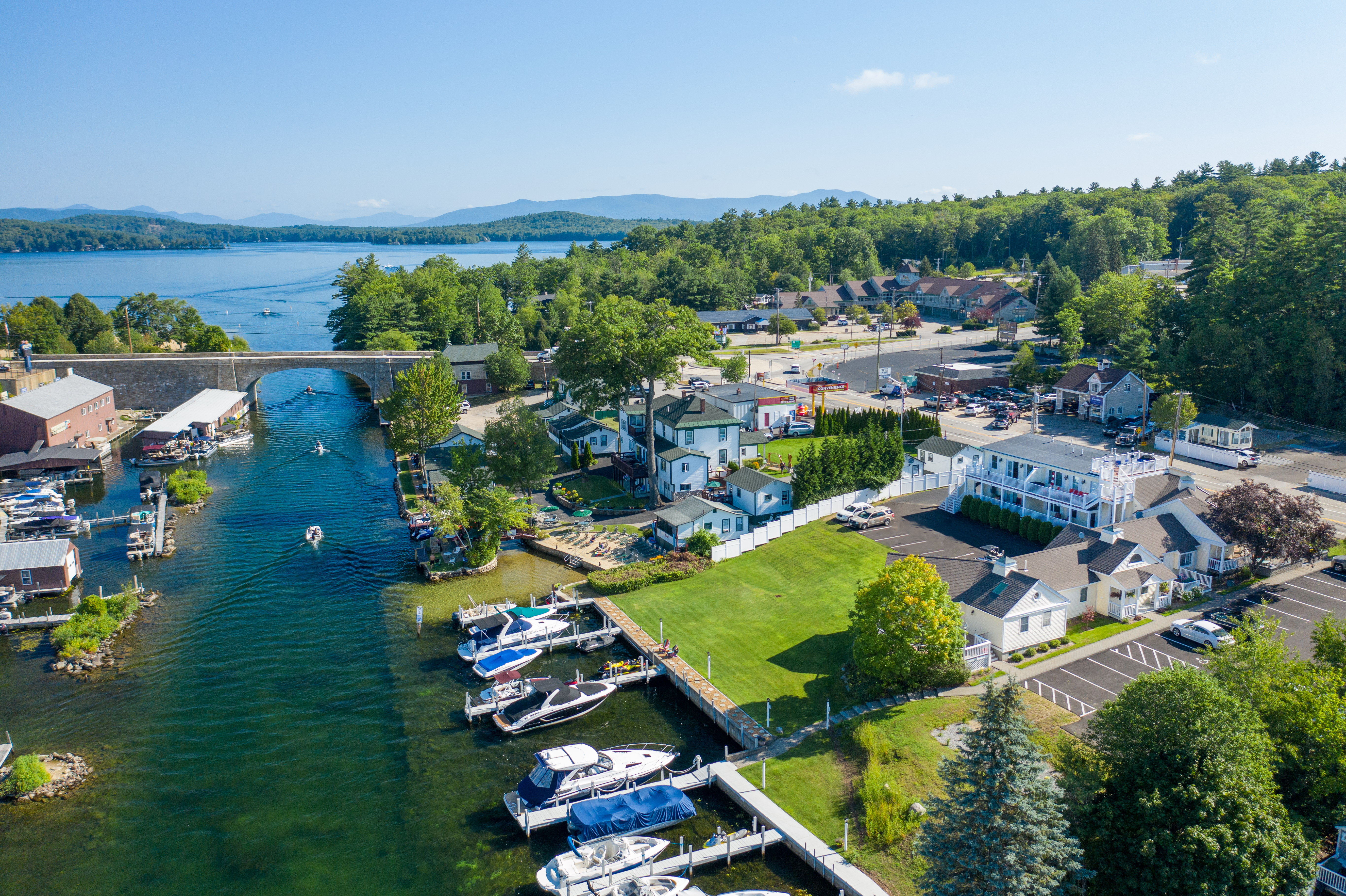 Buying a Vacation Home in New Hampshire’s Lakes Region: What You Need to Know header image.