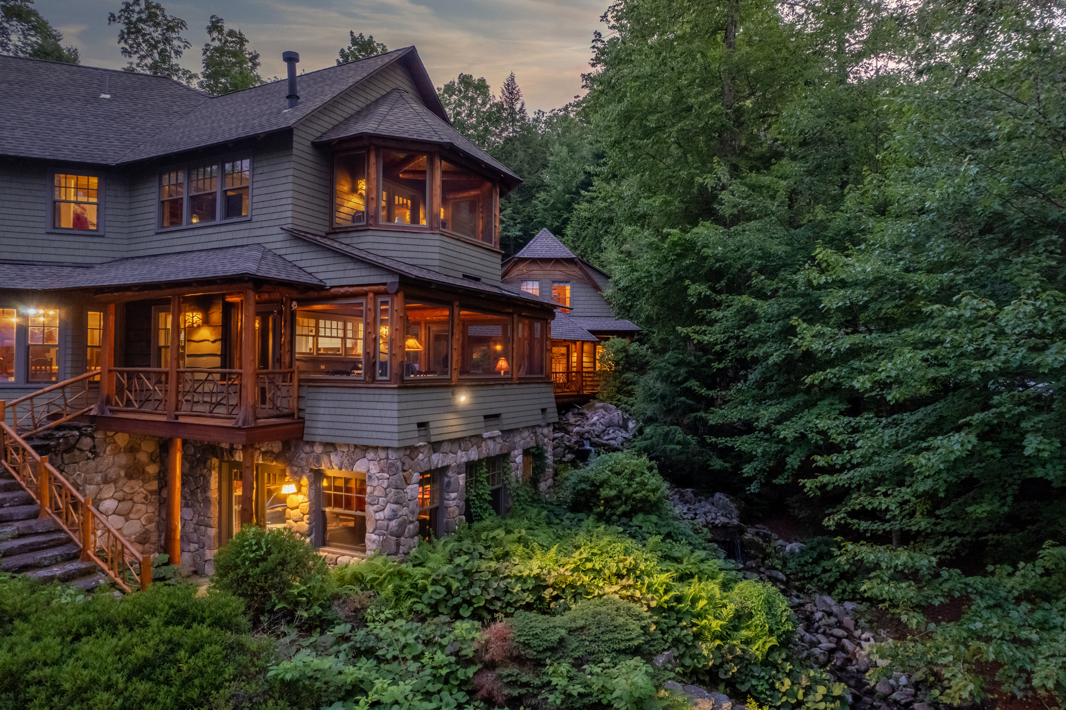 Why Everyone Is Moving to the Lakes Region Right Now header image.