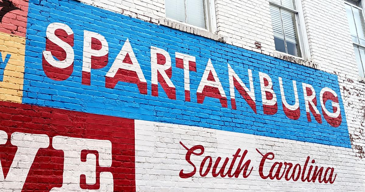 5 Top Reasons So Many People Are Relocating To Spartanburg, South Carolina header image.