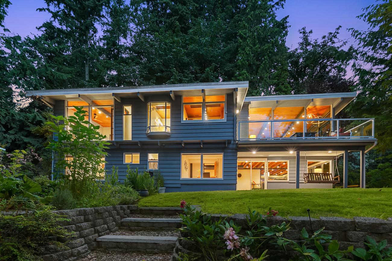 Mid Mod Tree House Featured in Seattle Refined header image.