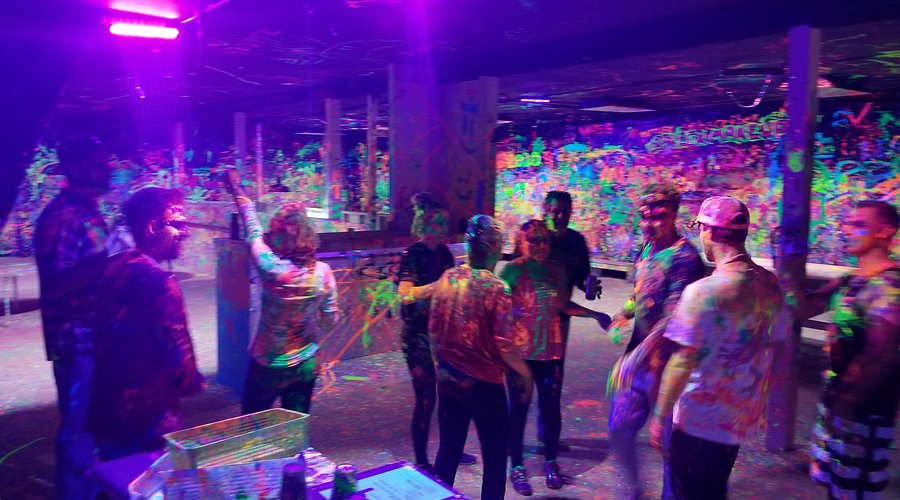 Top 5 Family-Friendly Things to Do in Albany, Oregon header image.