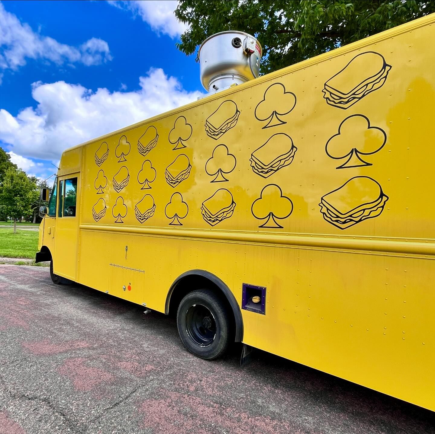 Discover Sandwich Club MPLS header image.