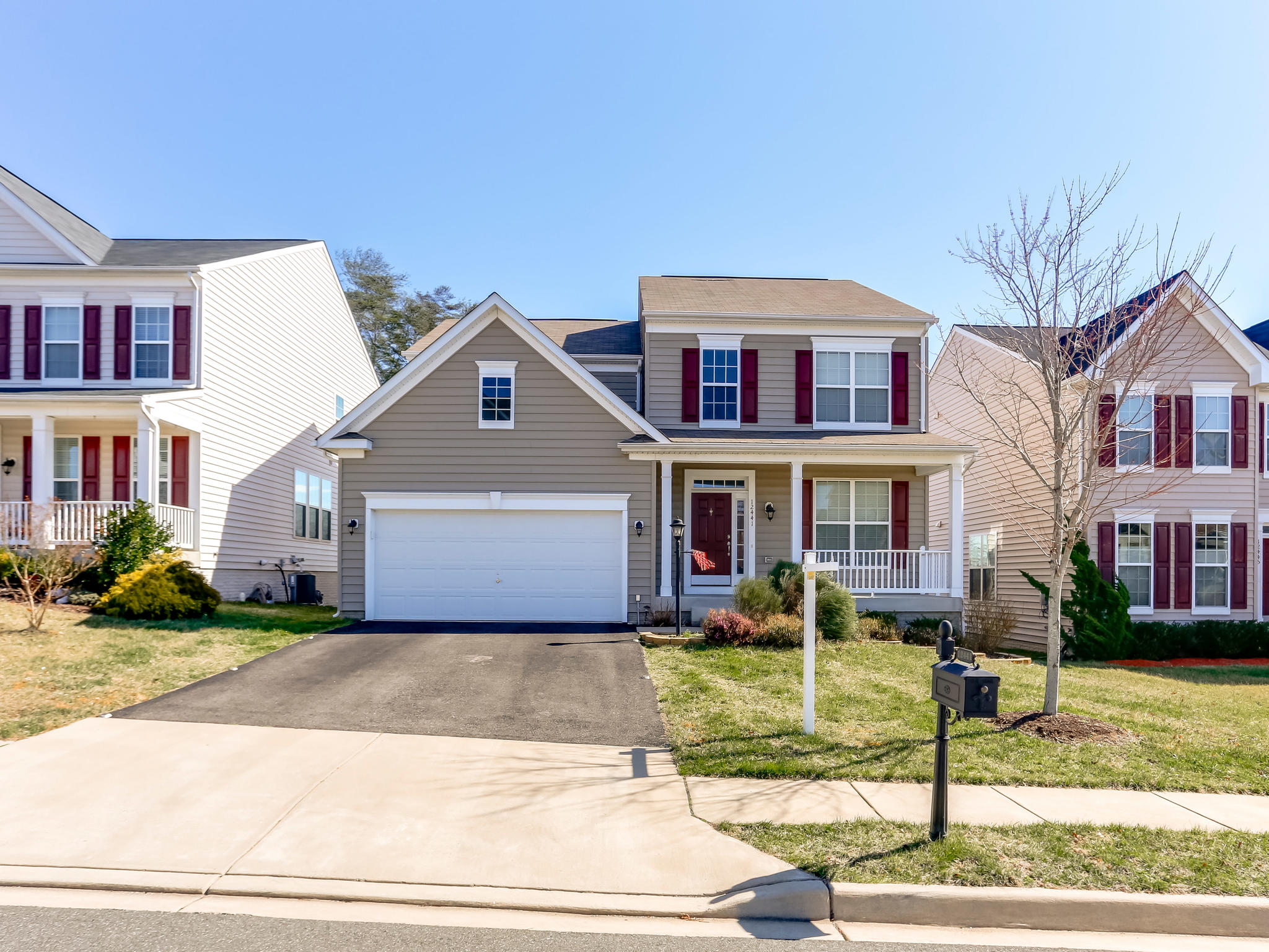 12441 Pfitzner Ct Woodbridge VA header image.