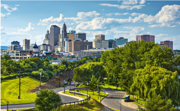 Borrowers Are Turning to FHA Loans and ARMs as Mortgage Rates Stay Stuck header image.