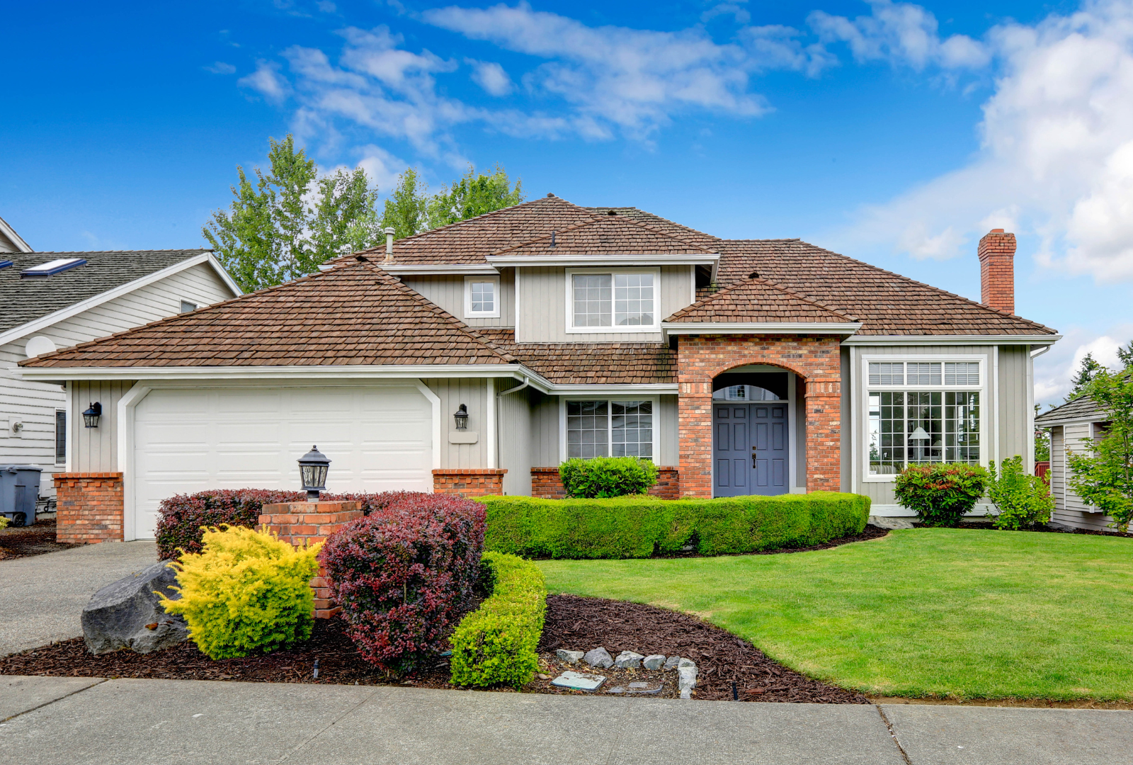 Spring Curb Appeal That Sells: First Impressions That Still Matter header image.