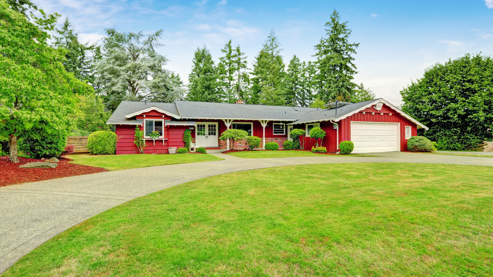 Summer Tips for Home Sellers: First Impressions Count! header image.