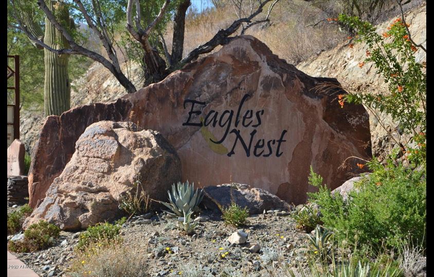 The Benefits Of Buying Land And Building Your Own House header image.