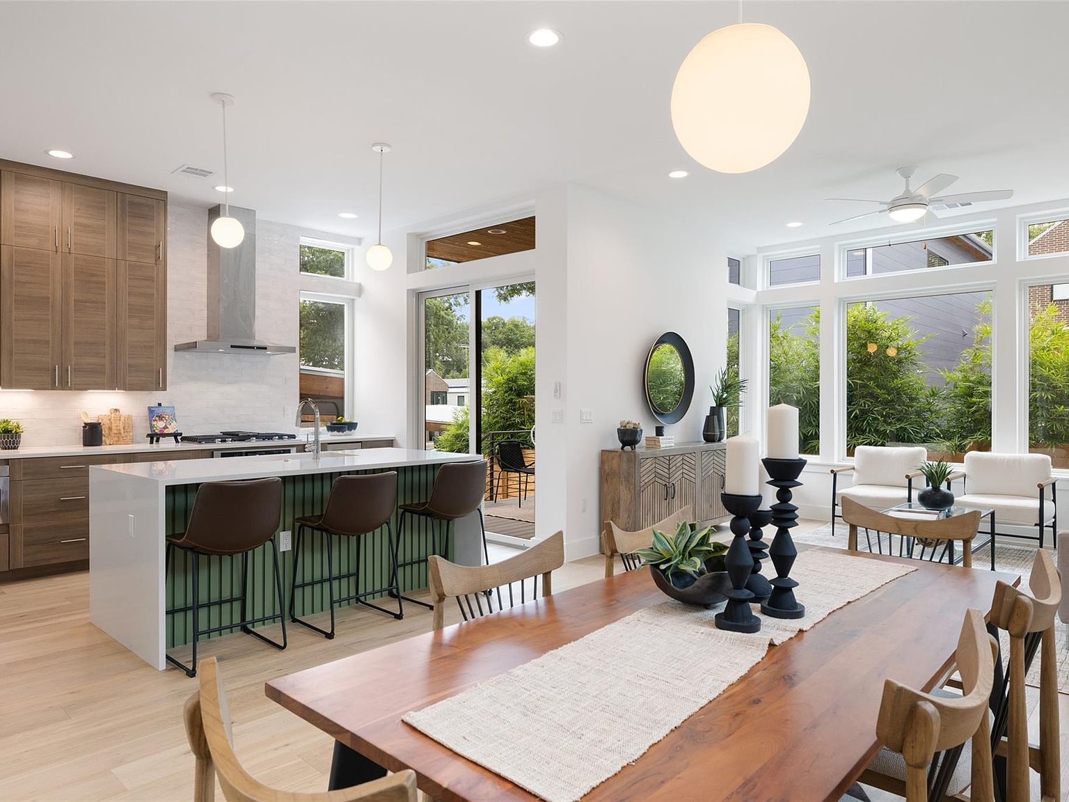 Is Now a Good Time to Sell a Home in Austin, Texas? (2026 Market Update) header image.