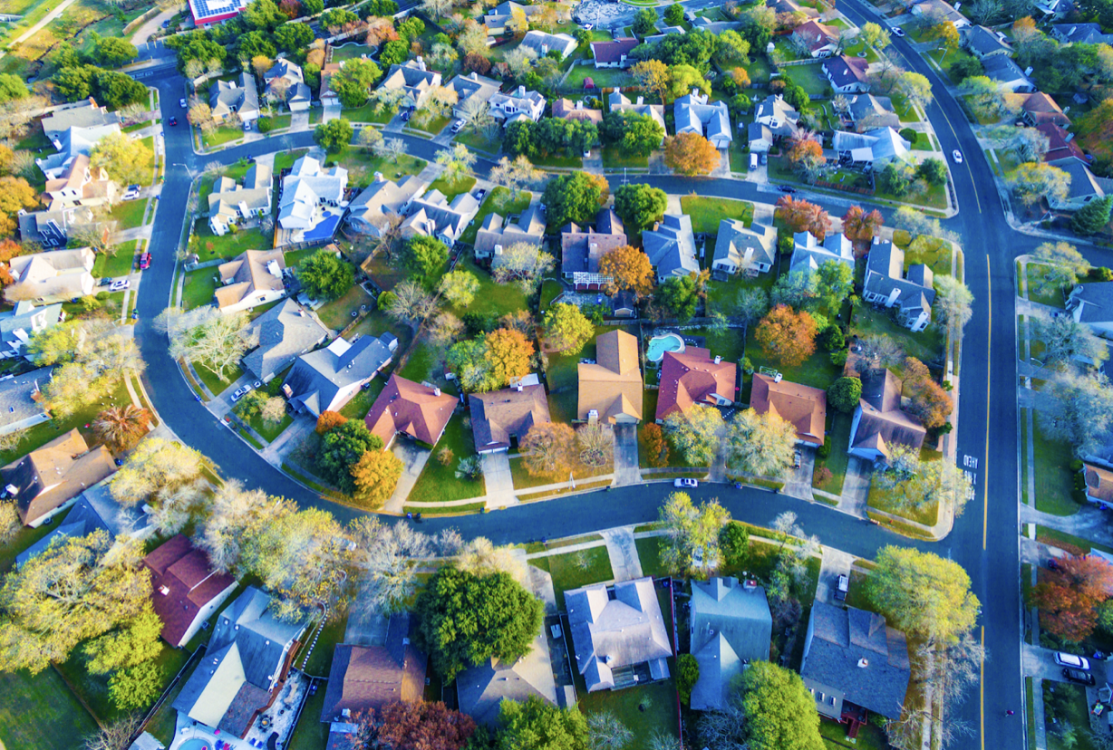 What Makes a Luxury Neighborhood in Austin? header image.