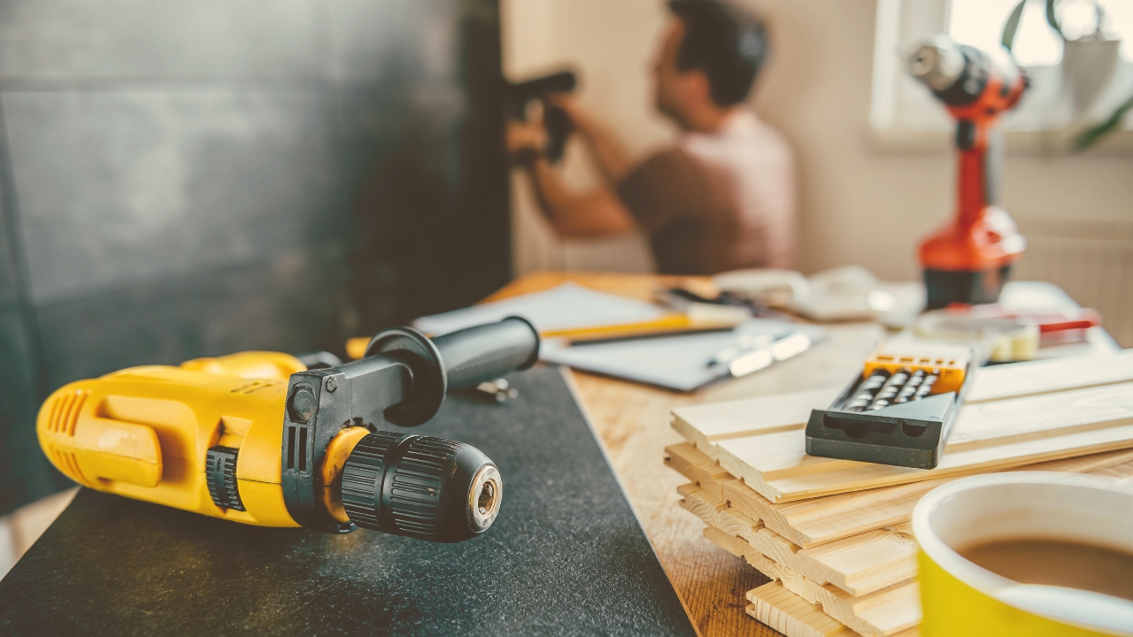Which Remodels Offer the Best Return When Selling a Home? header image.