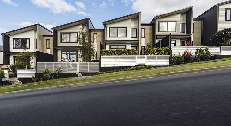 Rise to the Top of the Pool by Selling Your House Today header image.