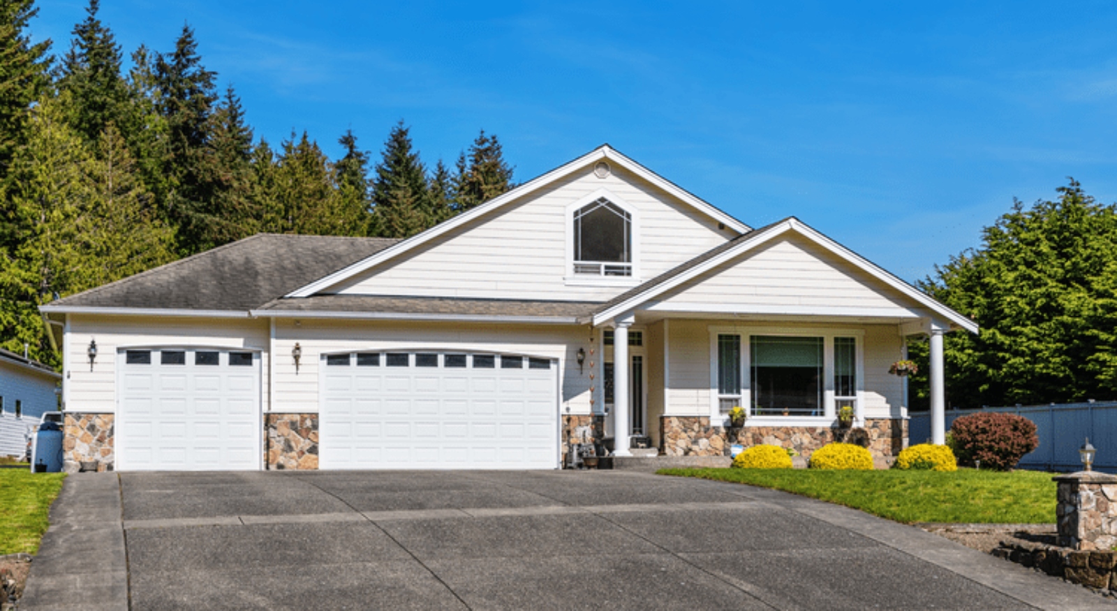 3 Reasons To Buy a Home This Summer header image.