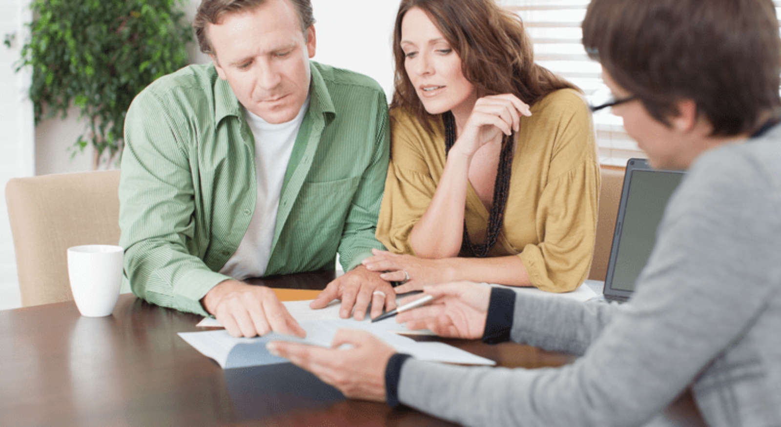 Don’t Make These Mistakes When Selling Your House header image.