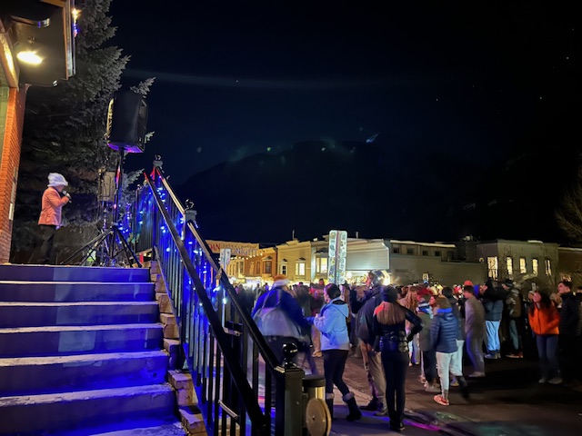 Wishing Everyone the Best in 2024 header image.