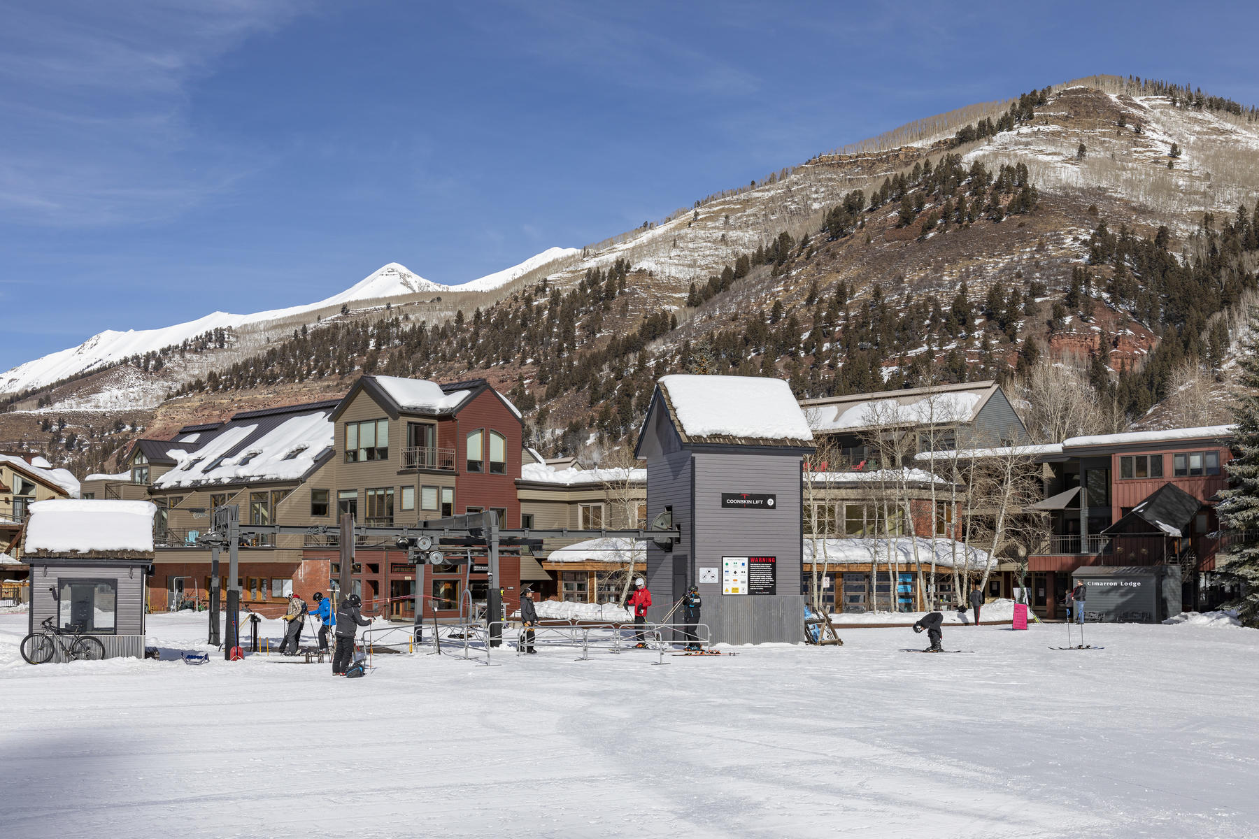 Teddy Sets Record at Cimarron Lodge header image.