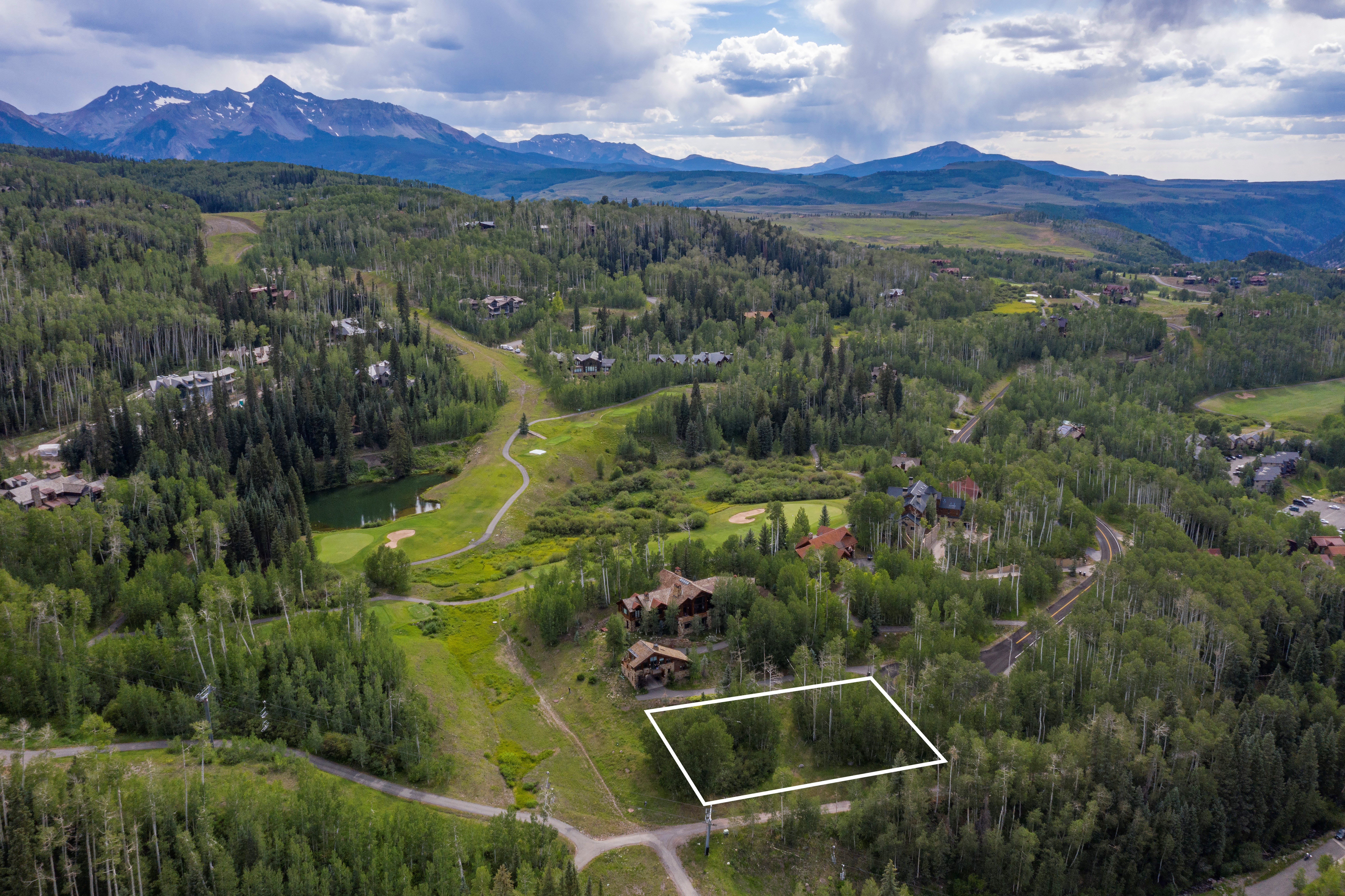 May 2021 Real Estate Numbers Are Staggering header image.