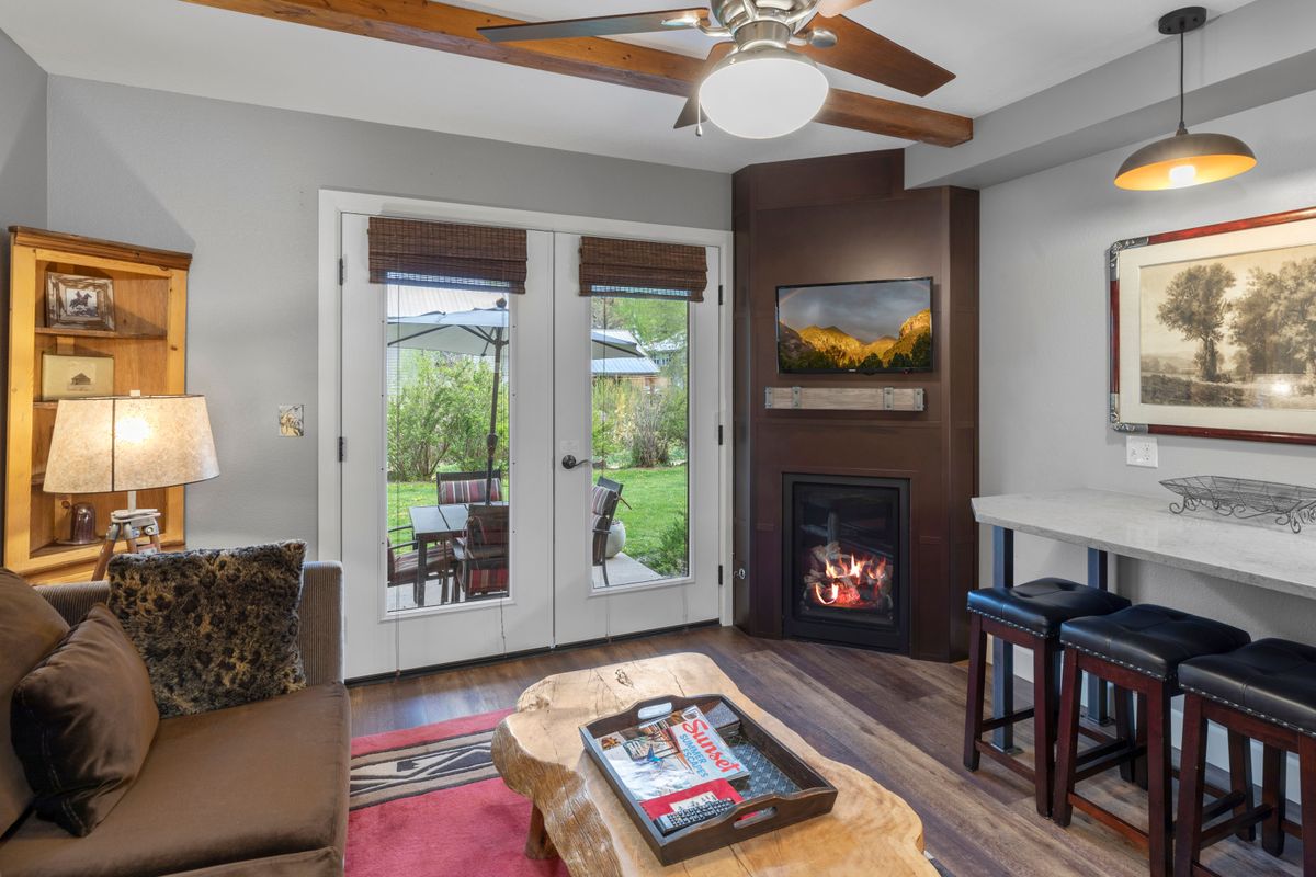 Now $995,000-Another Viking Price Reduction header image.