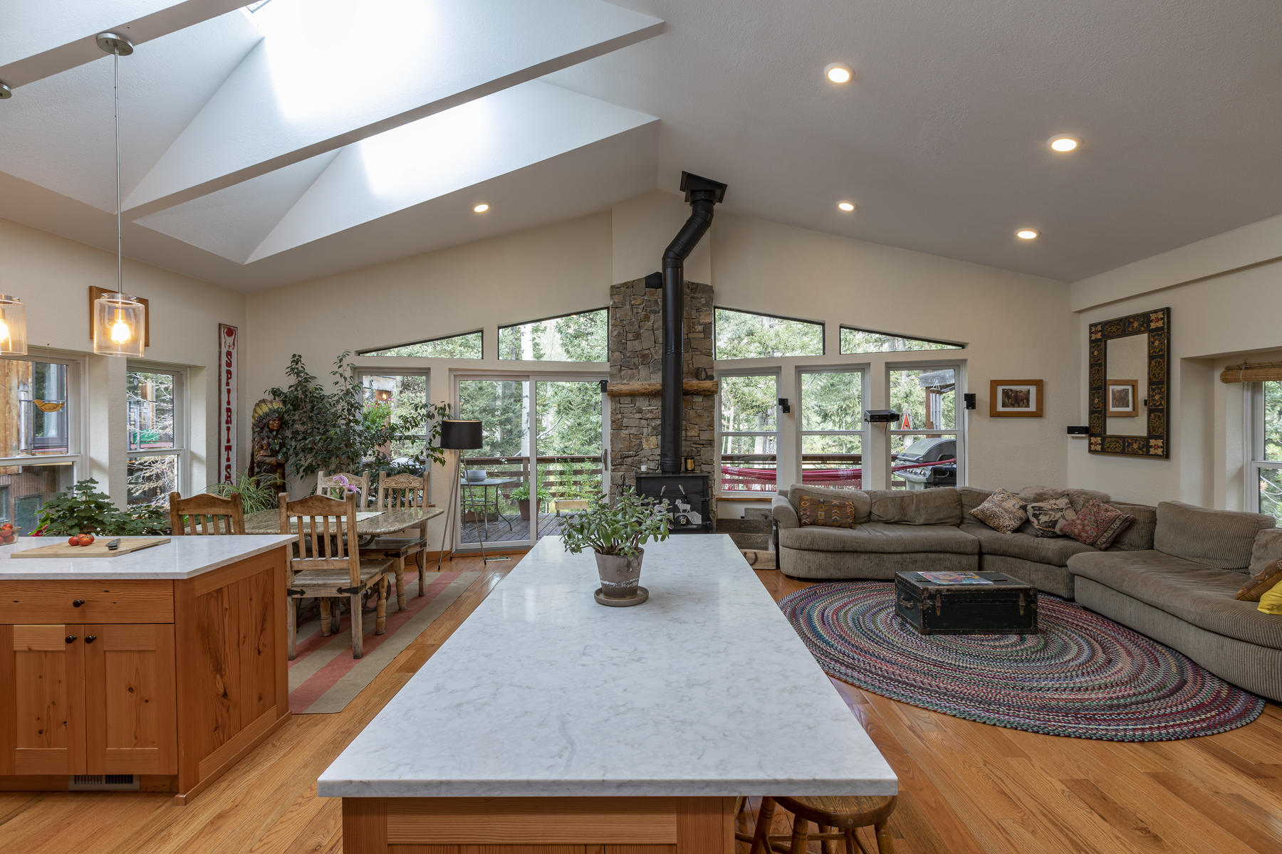 27 Beeslack Lane is For Sale header image.