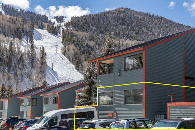 Telluride Lodge 322. Price Reduced. header image.