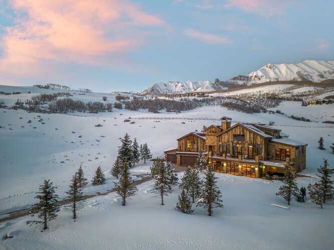 April 2023 Real Estate Sales Bounce Back header image.