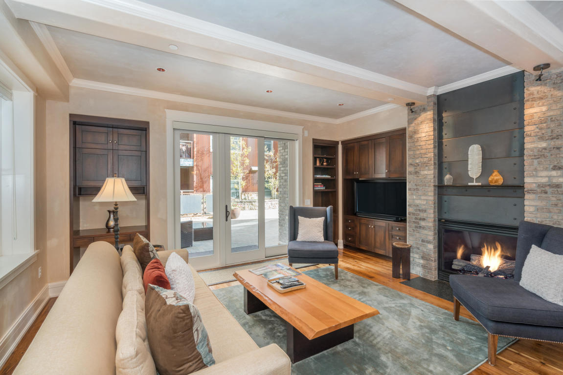 Teddy Sells Auberge Element 52 header image.