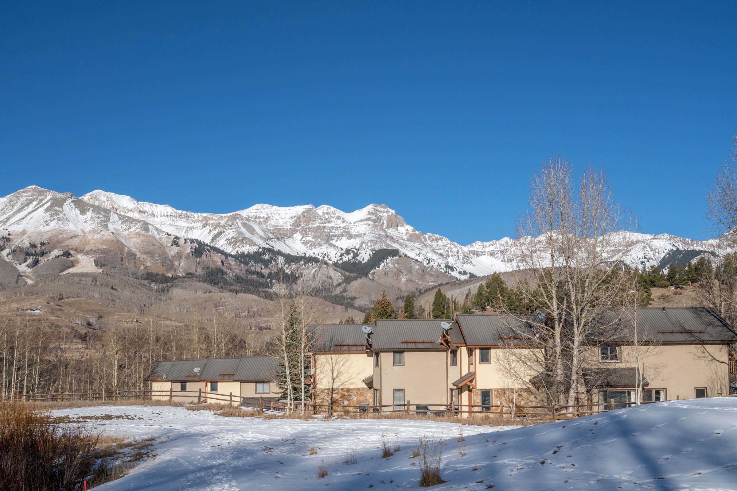 Teddy Sells Locals Telluride Condo header image.
