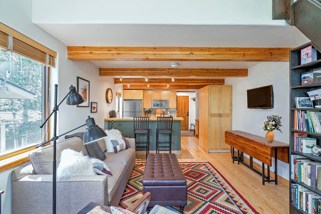 Tomboy Lodge D304 is Under Contract header image.