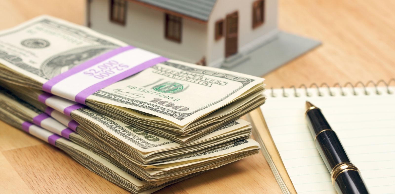 Should I Talk with a Bank Before Looking at Homes? header image.